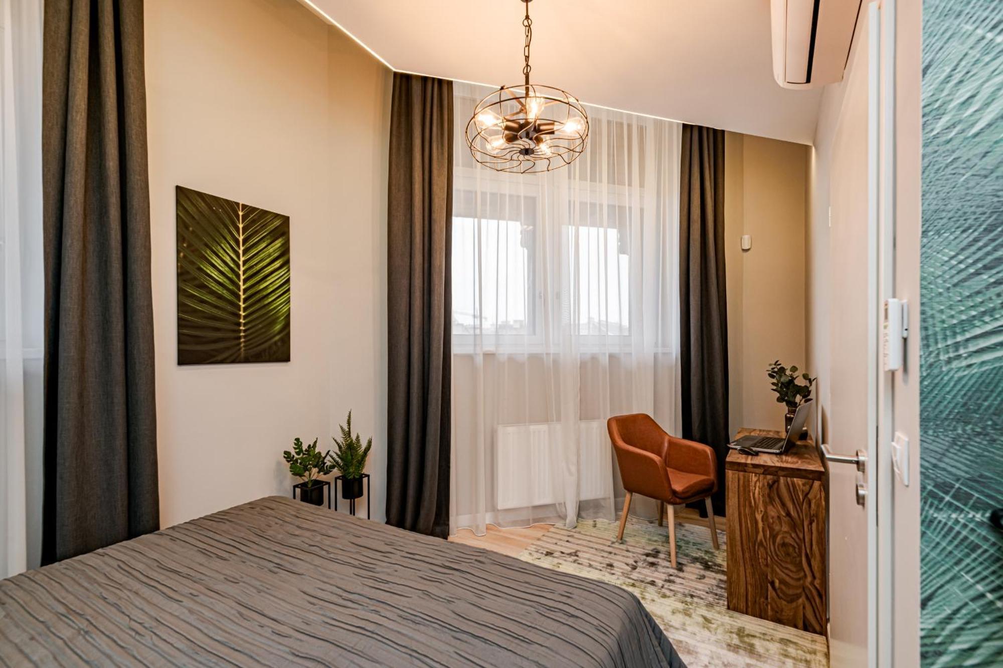 Luxury Tropical Apartment At Budapest Exterior photo