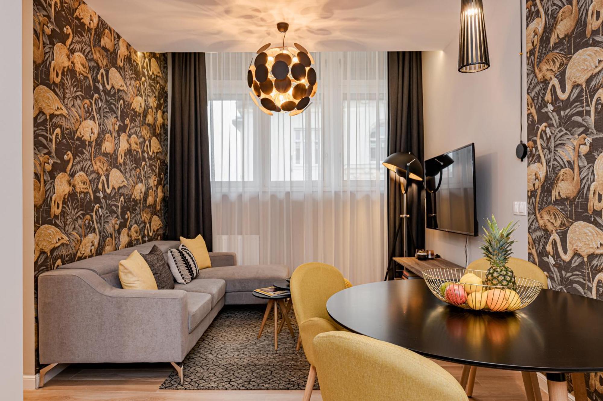 Luxury Tropical Apartment At Budapest Exterior photo